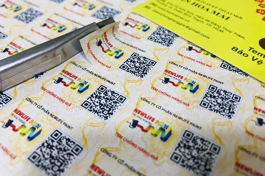 tem decal bể QR code truy xuất thông tin