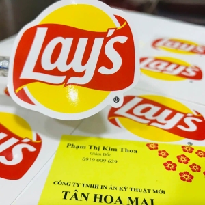 tem nhãn decal giấy