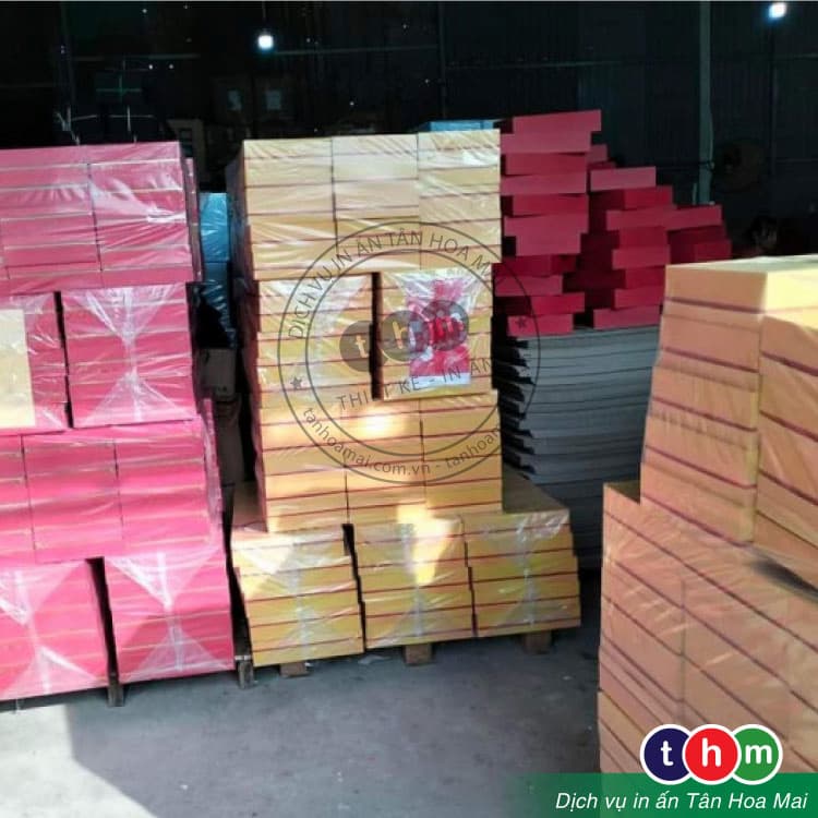 Xưởng in bao bì hộp giấy giá rẻ, in ấn hộp quà, số lượng ít HCM xuong-in-bao-bi-hop-giay-gia-re-in-an-hop-qua-so-luong-it-hcm-tan-hoa-mai-37