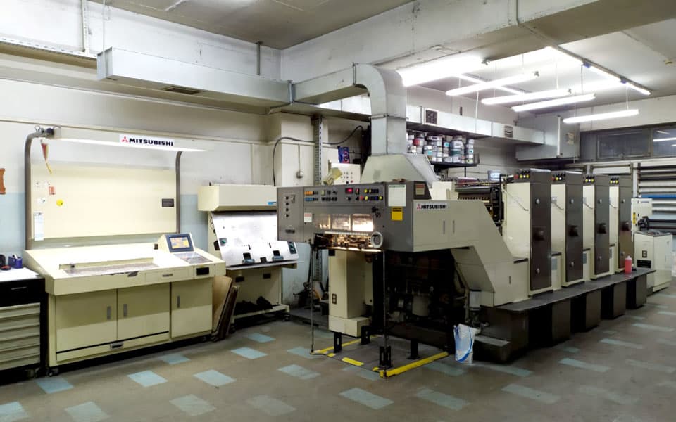 xuong-in-cong-ty-tan-hoa-mai