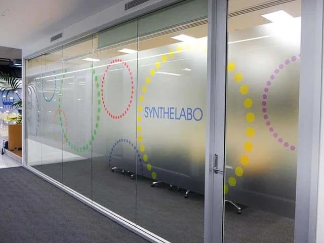 dich vu in decal dan kinh theo yeu cau hcm