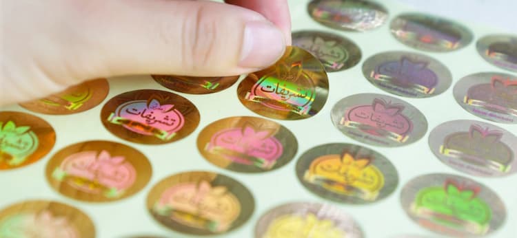 tem-dan-san-pham-chong-gia-bang-hologram