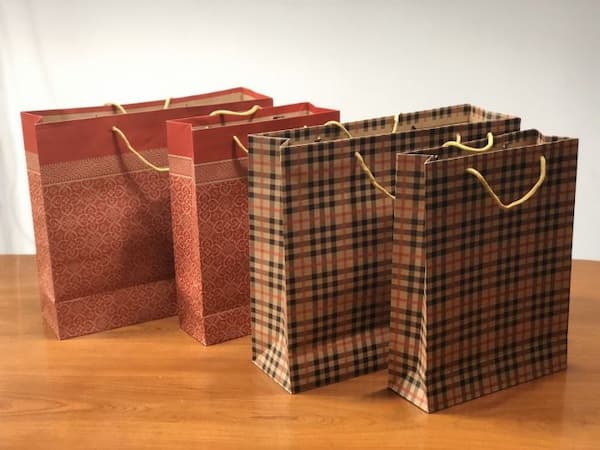 ban-tui-giay-dung-qua-co-san-hcm