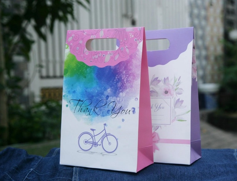 tui-giay-dung-qua-nap-gap