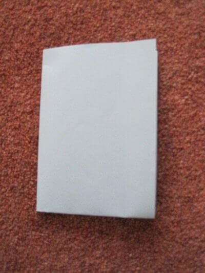 gap-hop-giay-dung-rac