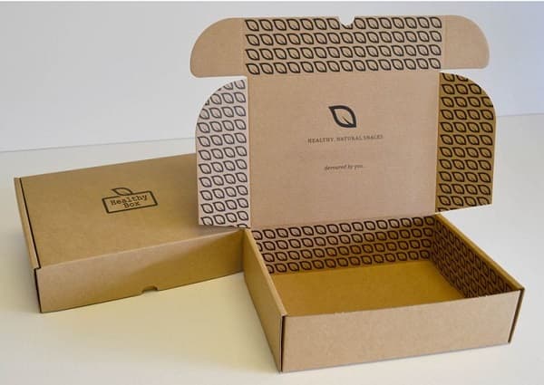 Hộp giấy có nắp đậy được thiết kế gắn liền hop-giay-co-nap-day